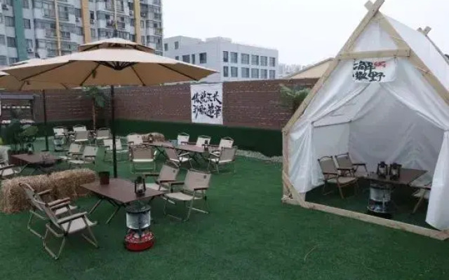 No.1 Hotel Apartment (Nanjing Jiangning Longhu Tianjie Zhushan Road Subway Station Branch)