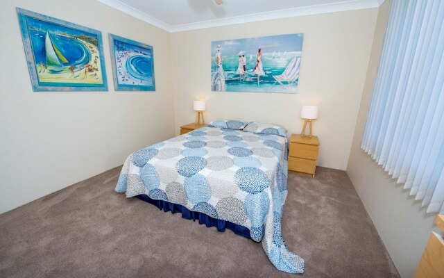 Collendina Unit 15 - Little Beach