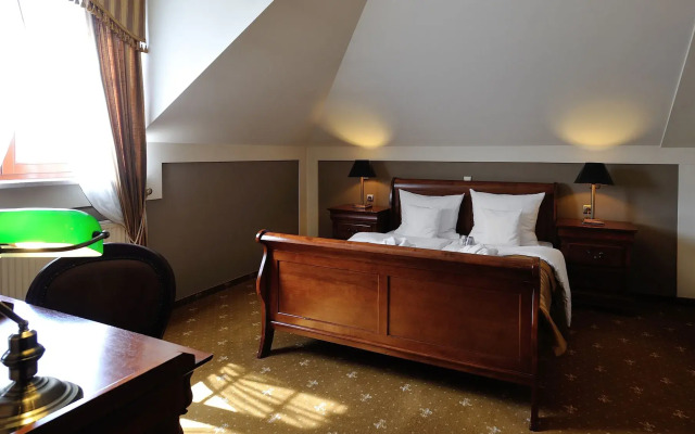 Hotel Diament Arsenal Palace Katowice/Chorzów
