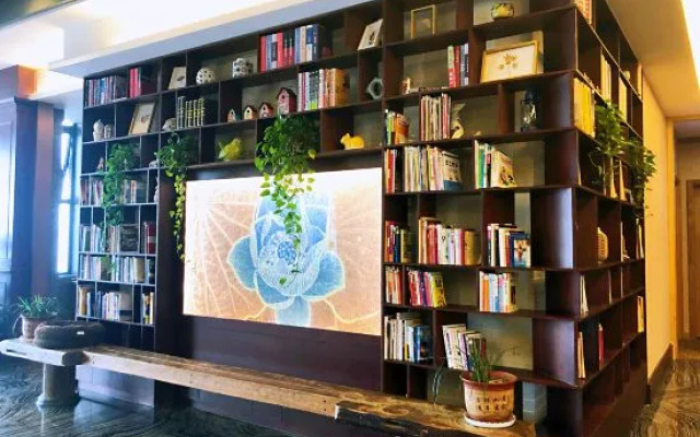 Xinmu Lanlian Boutique Hotel