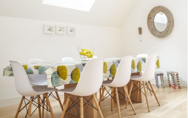 Boxwood Retreat