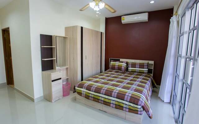 The Jomtien Modern Pool Villa