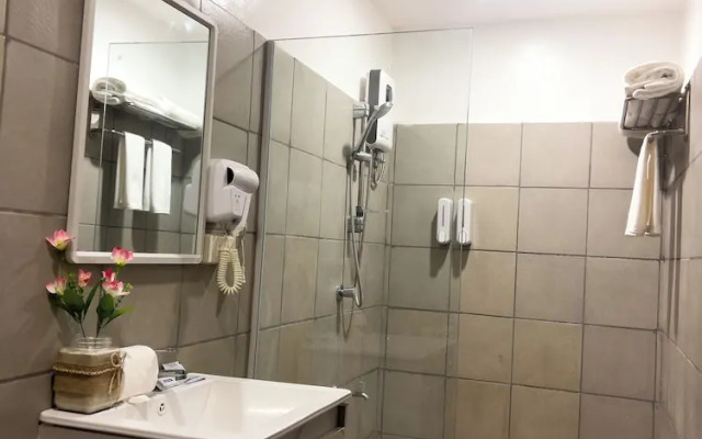 Boracay Sea View Hotel