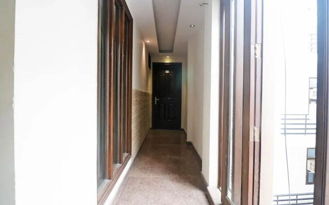 OYO 49069 A Suites