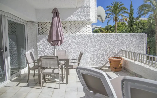 Apartment in Central Marbella 300m to the Beach!
