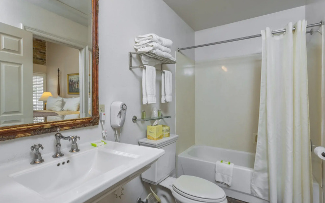 New Orleans Courtyard Hotel