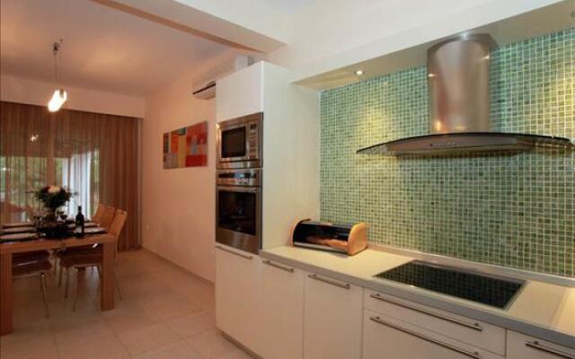Lindos Beach Boutique Villa