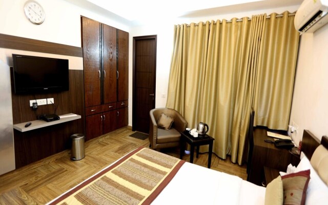 OYO 397 Hotel RR Residency