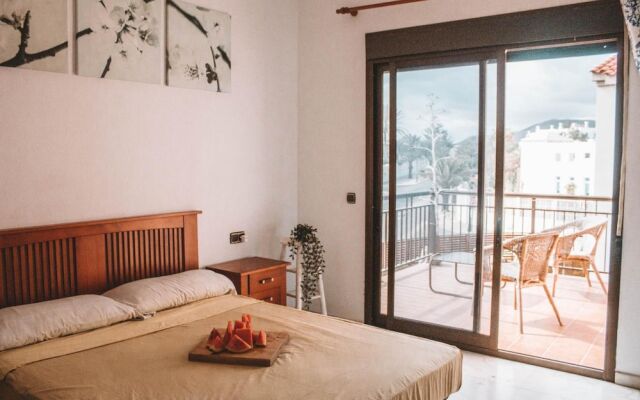 International Surf School & Camp - Hostel