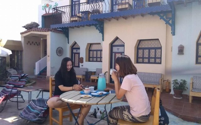 Monica Hotel