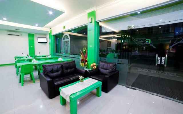 Airy Greenland Ahmad Yani Batam