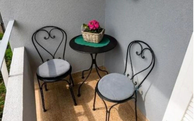 Keko - 100 m From the Beach - A1