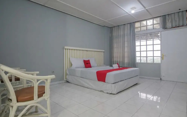 RedDoorz near Farm House 2