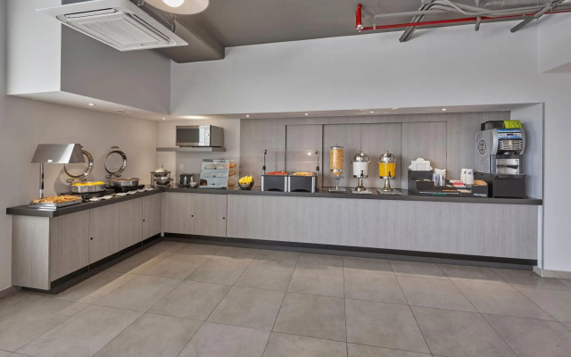 City Express Junior by Marriott Ciudad de México Sullivan