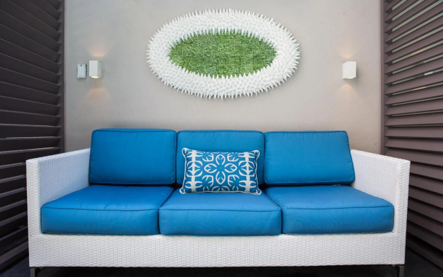 The Mosaic Hotel - Beverly Hills