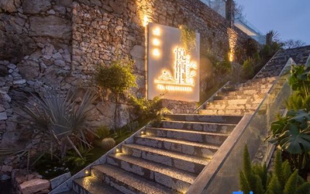 Xingyi Wanfeng Linyueqili B&B