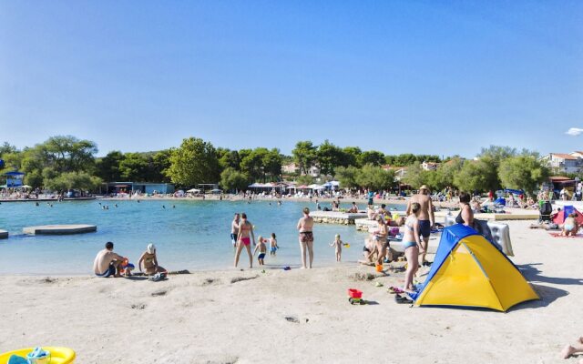 Apartments Mirjana Blue Beach