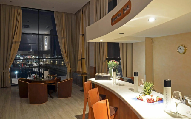 Отель Chios Chandris 