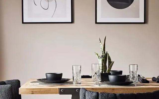 Kova Residence, Acropolis by Aura Homes