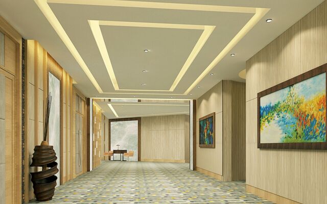 Holiday Inn & Suites Jakarta Gajah Mada by IHG