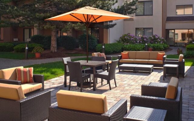 Courtyard Detroit Livonia