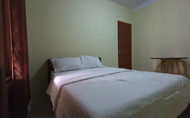 Hotel O Kost Takalar Near Polsek Mappakasunggu (Mapsu) – Guest Rooms – Pattallassang