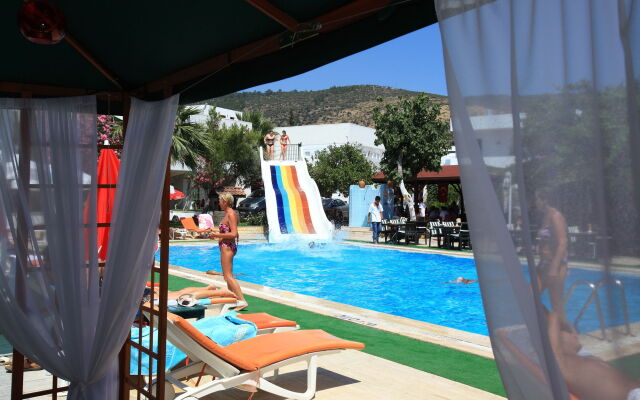 Delfi Hotel & Spa