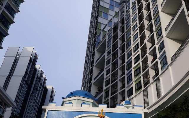 Tini Icity Guesthouse