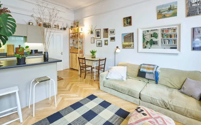 Host Stay Brunswick Place Flat