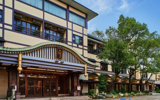 Yuwenquan Hot Spring Resort