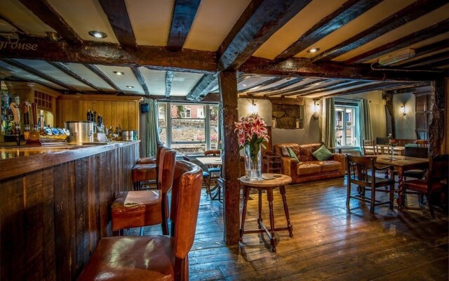 Unicorn Inn