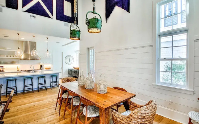 Captains Quarters by Exclusive 30A