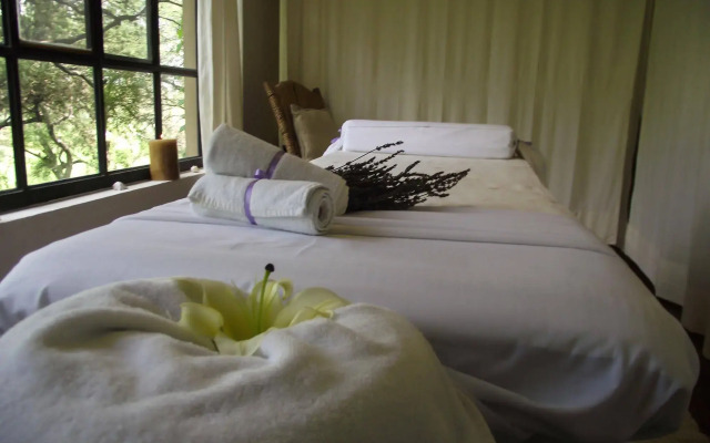 Nirvana Restaurant And Retreat