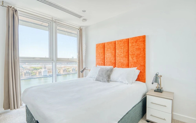 Jibbs Corner Penthouse Apartment