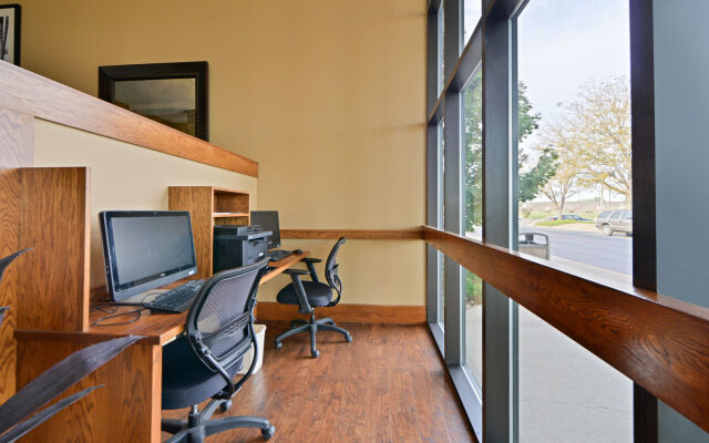 Best Western Kelly Inn