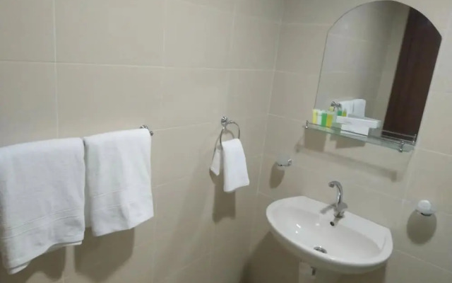 Rayan Hotel Suites