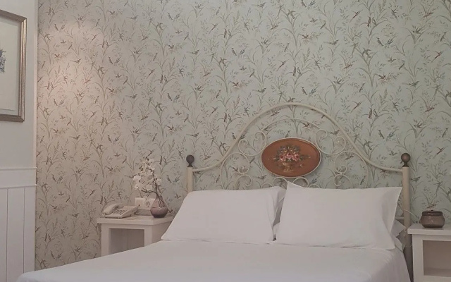 Basic Hotel Puerta de Sevilla