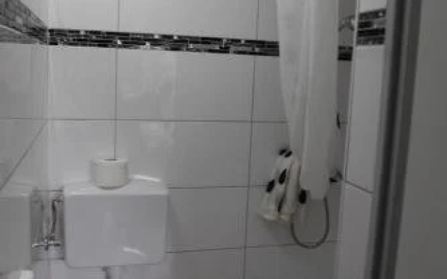 Hotel Moji 2