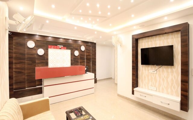 OYO 15208 Hotel Unique