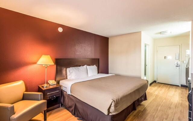 Colby Inn and Suites