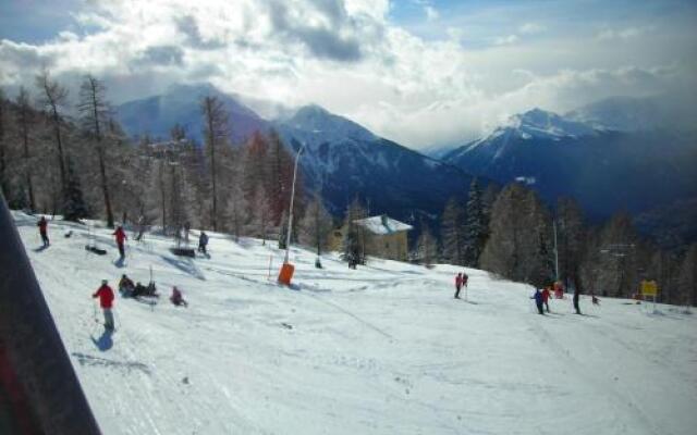 Skihütte Zams Tirol Österreich