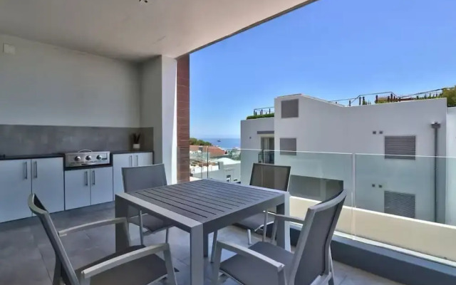 Deluxe Luxury 2 Bedroom Apartment Seapoint