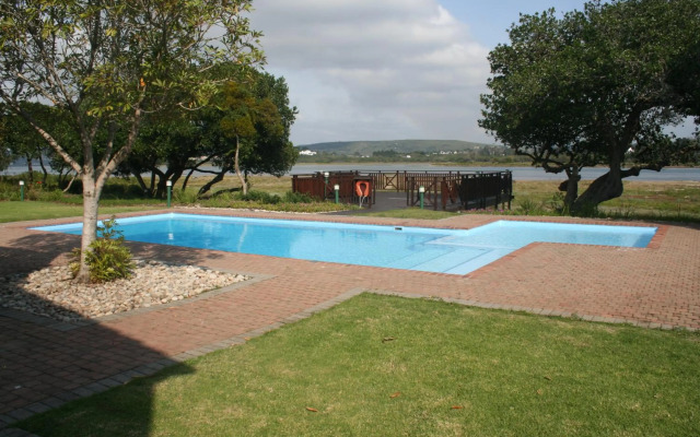 Keurbooms River Lodge 21