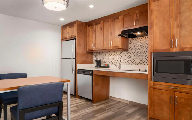 Homewood Suites by Hilton Boston Brookline-Longwood Medical