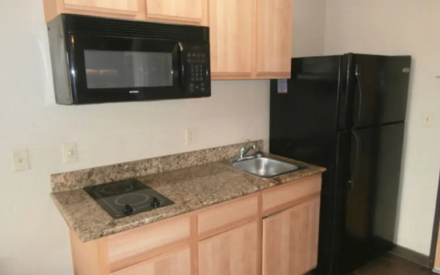 Studio 6 Lenexa, Ks – Overland Park