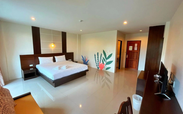 Peak Boutique City Hotel
