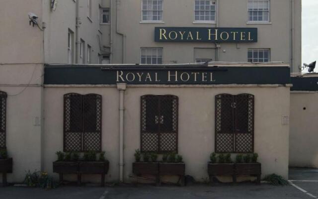 Royal Hotel, Bar & Grill