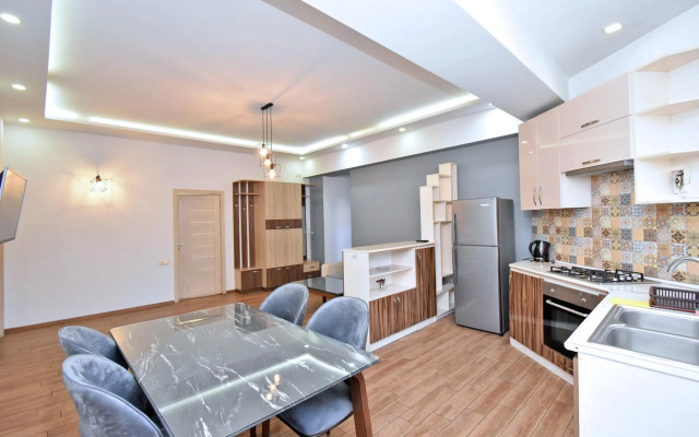 Rent Inn Yerevan (Rent Inn Yerevan) on 34 Tchaikovsky Street