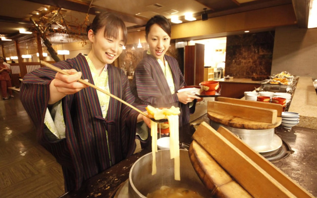 Shimobe Hotel
