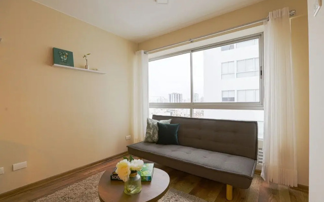 Vistas espectaculares en tranquilo apt